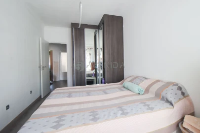 Apartamento T2 para Venda em Baixa da Banheira e Vale da Amoreira