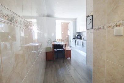 Apartamento T2 para Venda em Baixa da Banheira e Vale da Amoreira
