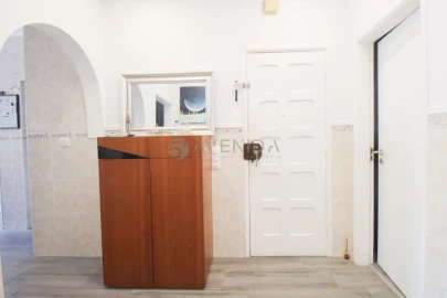 Apartamento T2 para Venda em Baixa da Banheira e Vale da Amoreira