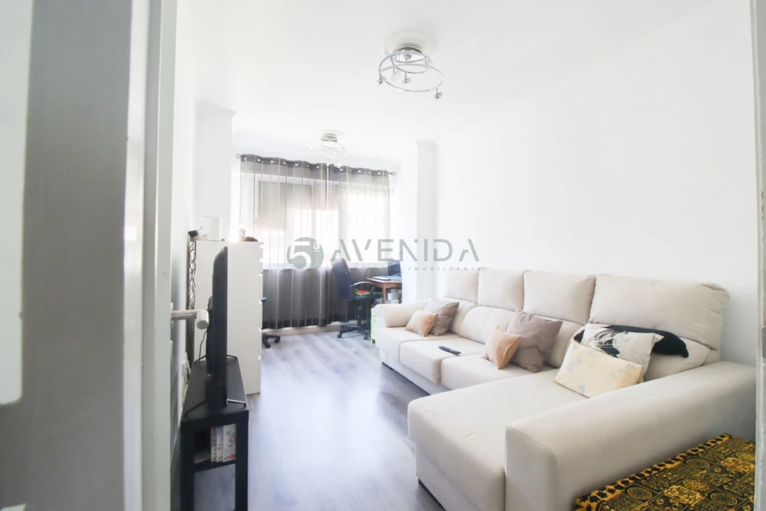 Apartamento T2 para Venda em Baixa da Banheira e Vale da Amoreira Foto 1