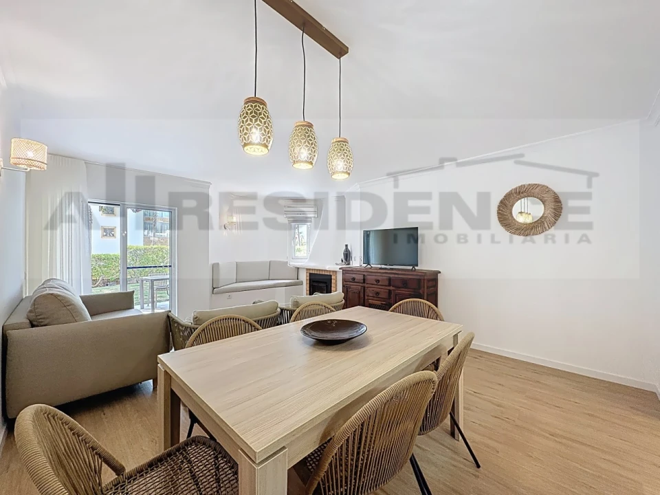 Apartamento T2 para Venda em Albufeira e Olhos de Água Foto 1