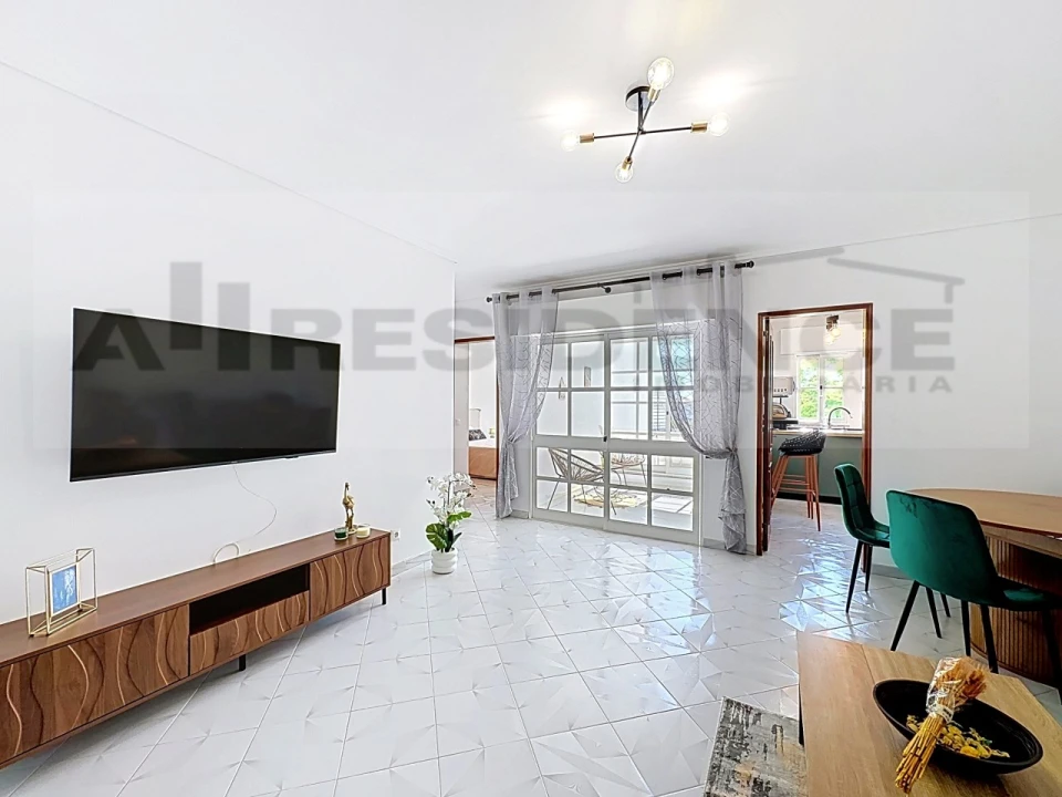 Apartamento T1 para Venda em Albufeira e Olhos de Água Foto 9