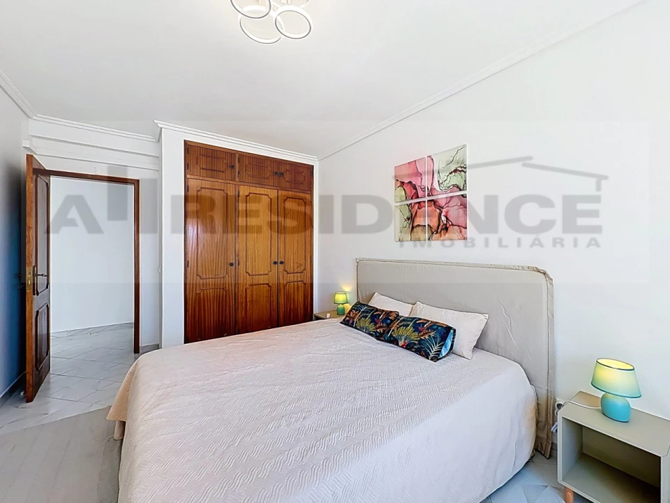 Apartamento T1 para Venda em Albufeira e Olhos de Água Foto 25