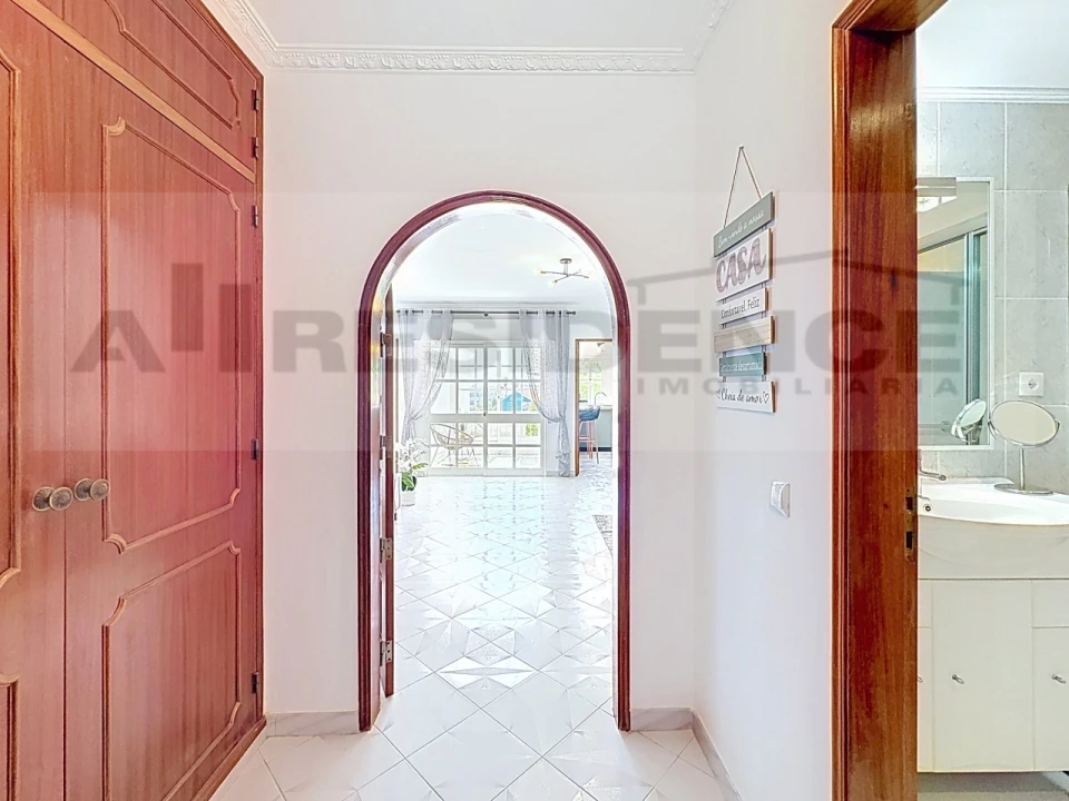 Apartamento T1 para Venda em Albufeira e Olhos de Água Foto 29