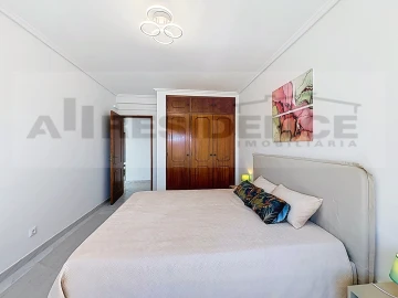 Apartamento T1 para Venda em Albufeira e Olhos de Água