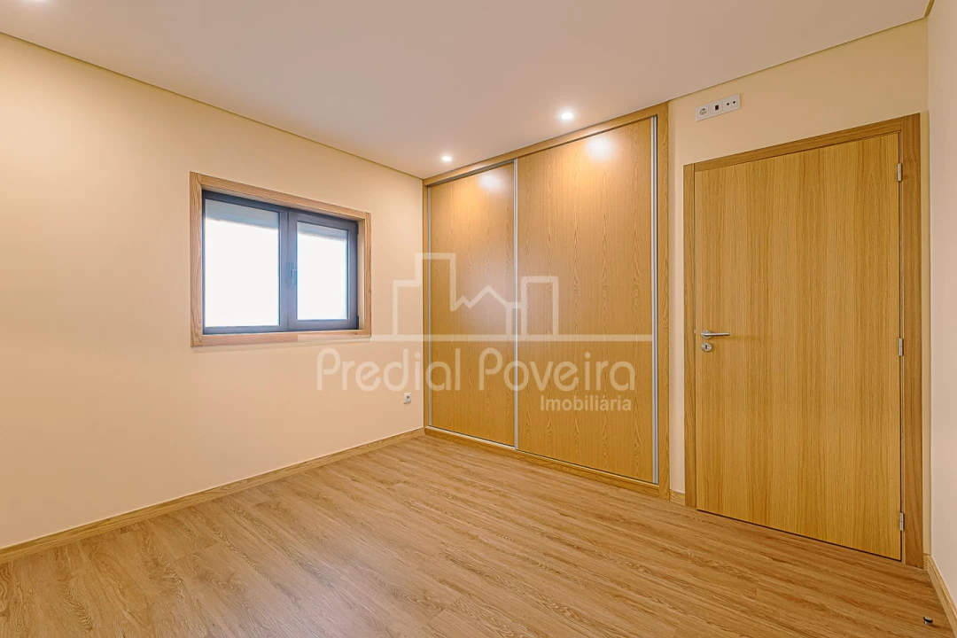 Apartamento T2 para Venda em Póvoa de Varzim, Beiriz e Argivai Foto 6