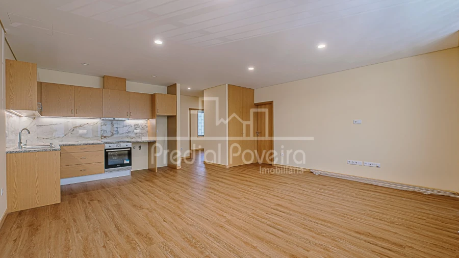 Apartamento T2 para Venda em Póvoa de Varzim, Beiriz e Argivai