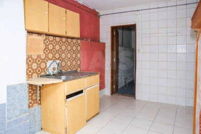 Moradia T1 para Venda em Maxial e Monte Redondo