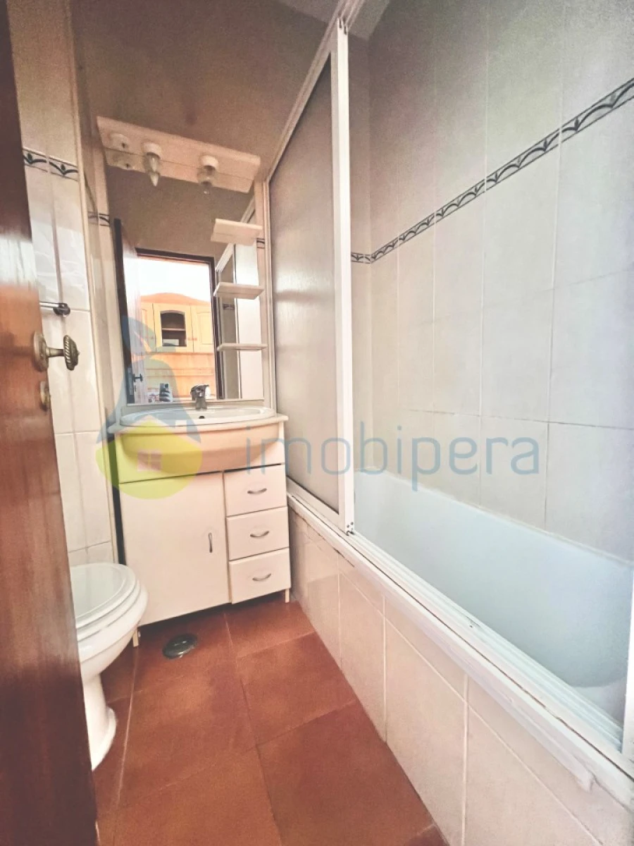 Apartamento T1 para Venda em Armação de Pera Foto 13
