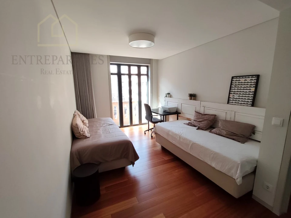 Apartamento T2 para Venda em Cedofeita, Santo Ildefonso, Sé, Miragaia, São Nicolau e Vitória Foto 13