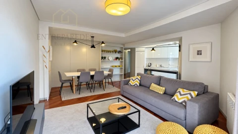 Apartamento T2 para Venda em Cedofeita, Santo Ildefonso, Sé, Miragaia, São Nicolau e Vitória
