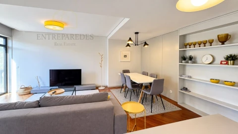 Apartamento T2 para Venda em Cedofeita, Santo Ildefonso, Sé, Miragaia, São Nicolau e Vitória