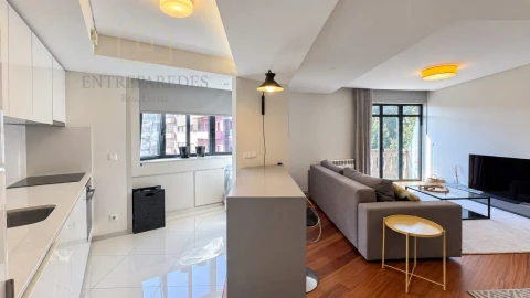 Apartamento T2 para Venda em Cedofeita, Santo Ildefonso, Sé, Miragaia, São Nicolau e Vitória