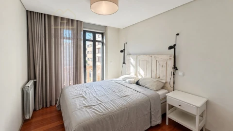 Apartamento T2 para Venda em Cedofeita, Santo Ildefonso, Sé, Miragaia, São Nicolau e Vitória