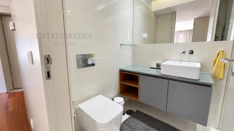 Apartamento T2 para Venda em Cedofeita, Santo Ildefonso, Sé, Miragaia, São Nicolau e Vitória