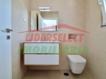 Moradia T3 para Venda em Silveira