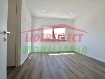 Moradia T3 para Venda em Silveira