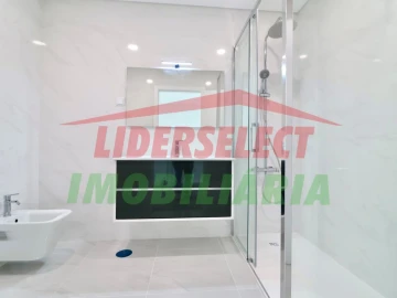 Moradia T3 para Venda em Silveira