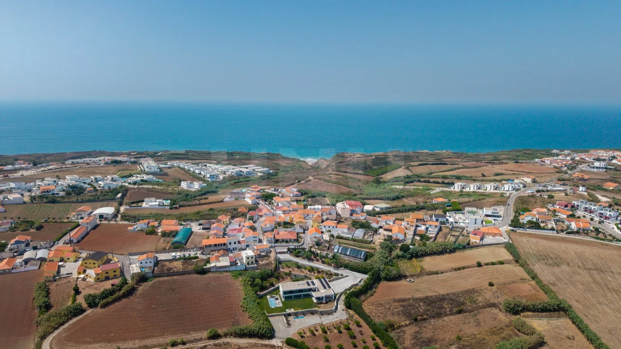 Apartamento T2 para Venda em Lourinhã e Atalaia Foto 20