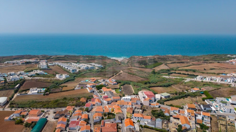 Apartamento T2 para Venda em Lourinhã e Atalaia Foto 19