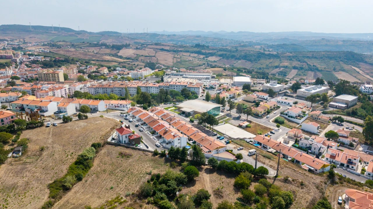 Moradia T3 para Venda em Sobral de Monte Agraço Foto 37