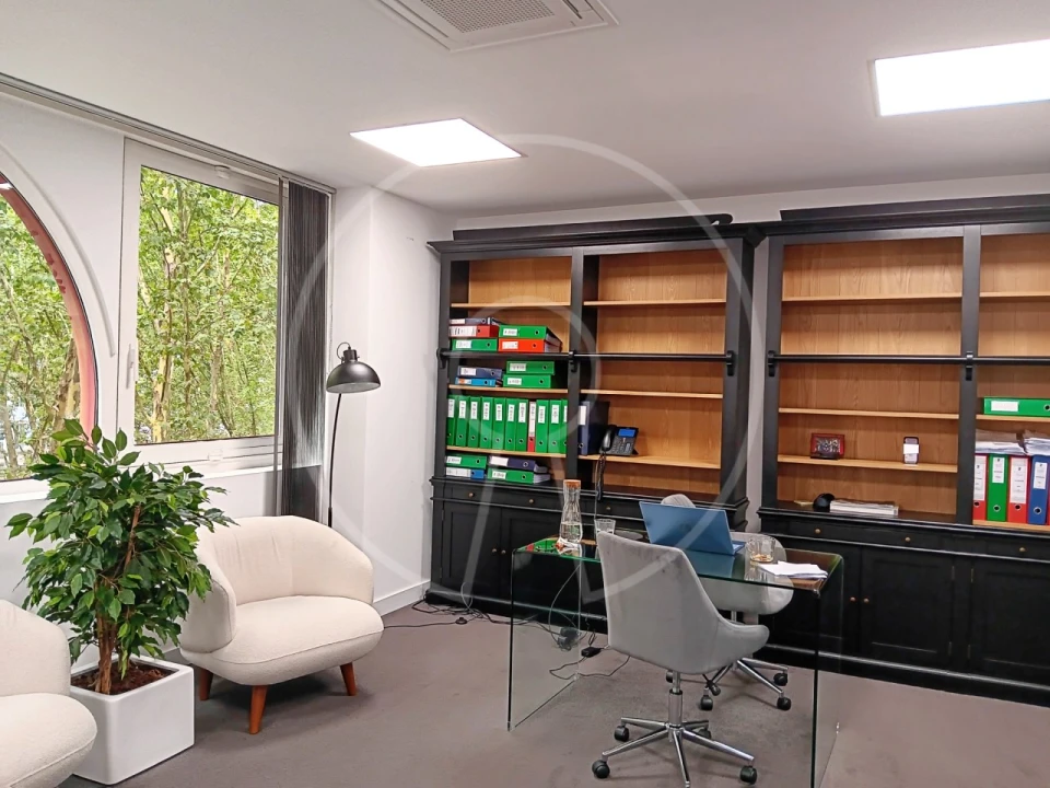 Apartamento T6 para Venda em Avenidas Novas Foto 2