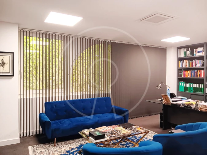 Apartamento T6 para Venda em Avenidas Novas Foto 4