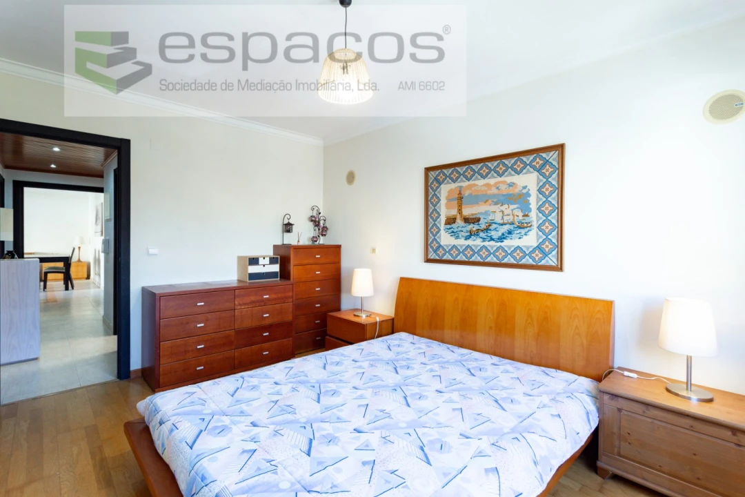 Apartamento T2 para Venda em Queluz e Belas Foto 16