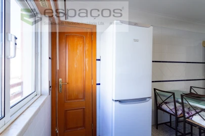 Apartamento T2 para Venda em Queluz e Belas