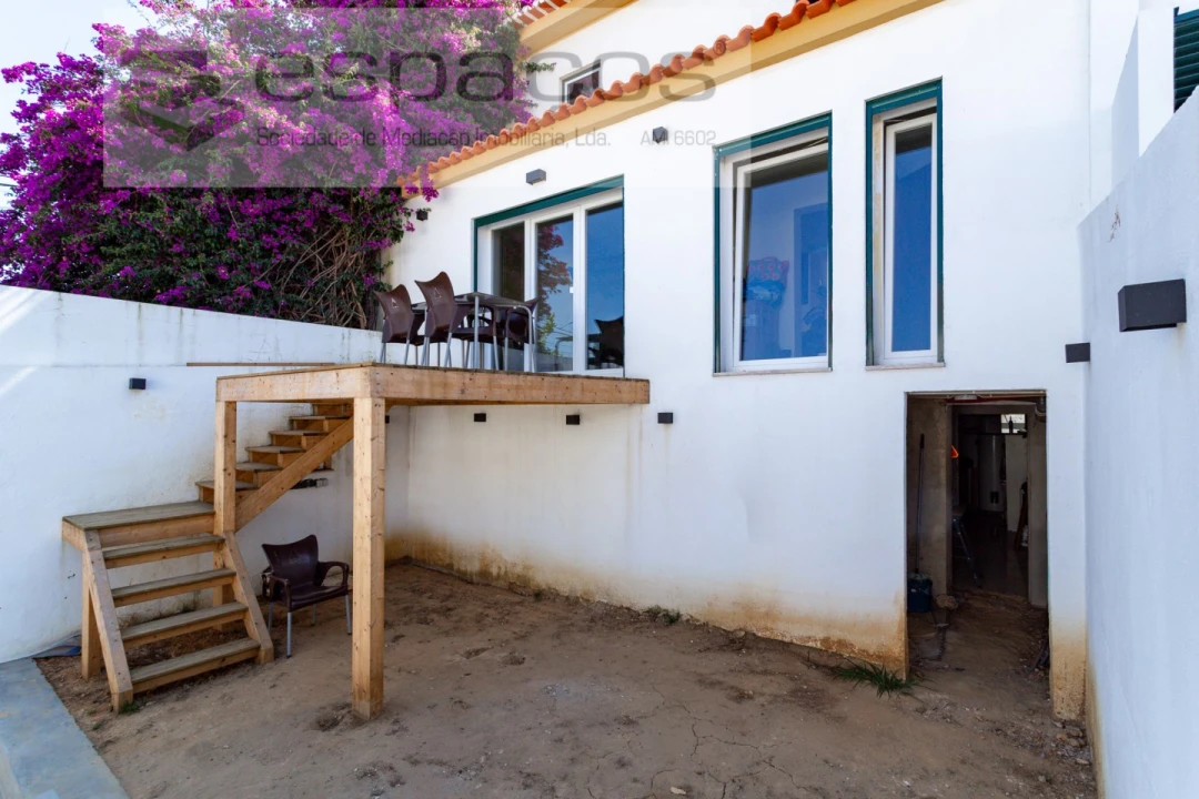Moradia T2 para Venda em Santa Iria de Azoia, São João da Talha e Bobadela Foto 27