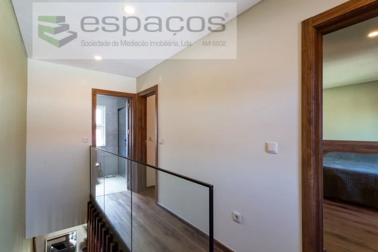 Moradia T2 para Venda em Santa Iria de Azoia, São João da Talha e Bobadela Foto 17