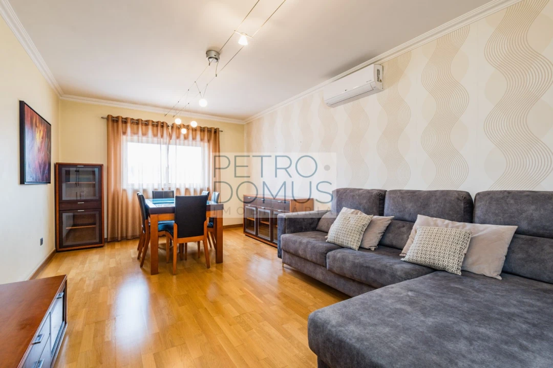 Apartamento T3 para Venda em Leiria, Pousos, Barreira e Cortes Foto 1