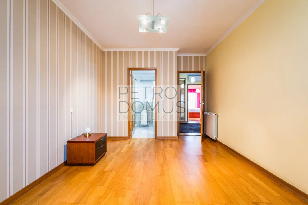 Apartamento T3 para Venda em Leiria, Pousos, Barreira e Cortes Foto 10