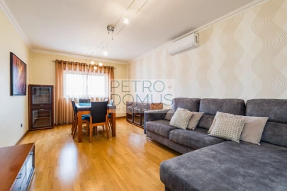 Apartamento T3 para Venda em Leiria, Pousos, Barreira e Cortes
