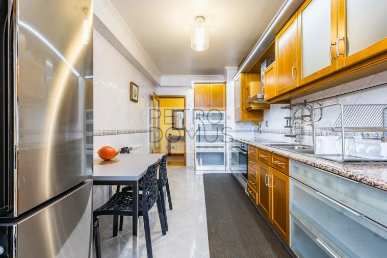 Apartamento T3 para Venda em Leiria, Pousos, Barreira e Cortes Foto 4