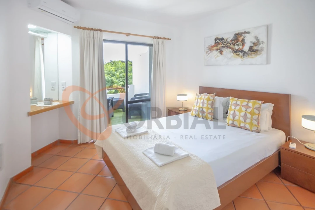 Apartamento T1 para Venda em Albufeira e Olhos de Água Foto 4
