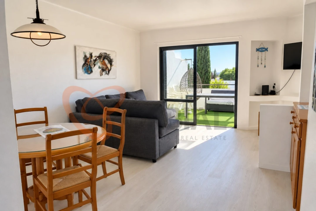 Apartamento T1 para Venda em Albufeira e Olhos de Água Foto 2
