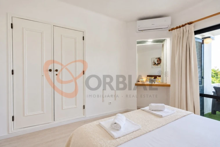 Apartamento T1 para Venda em Albufeira e Olhos de Água Foto 8