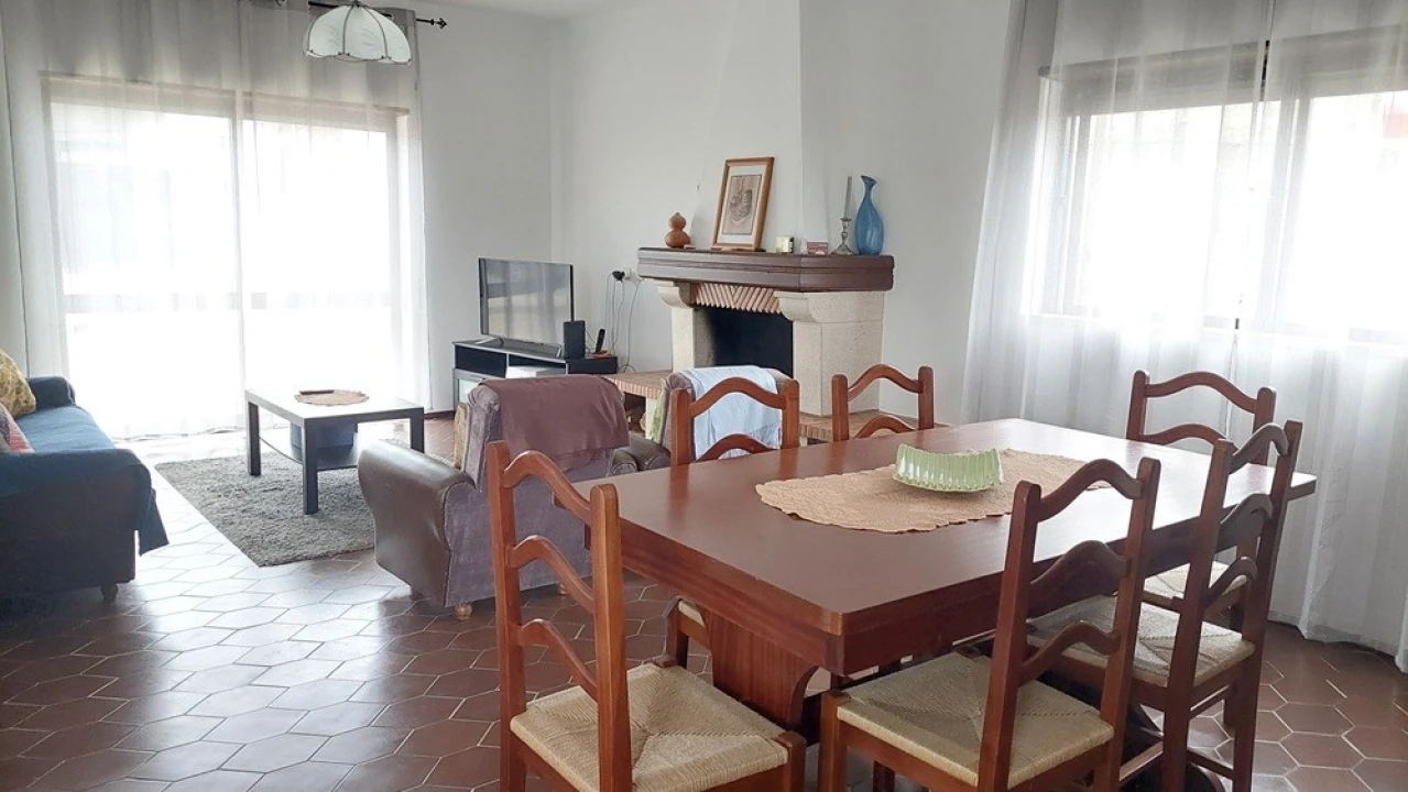 Moradia T3 para Venda em Marinha Grande Foto 4