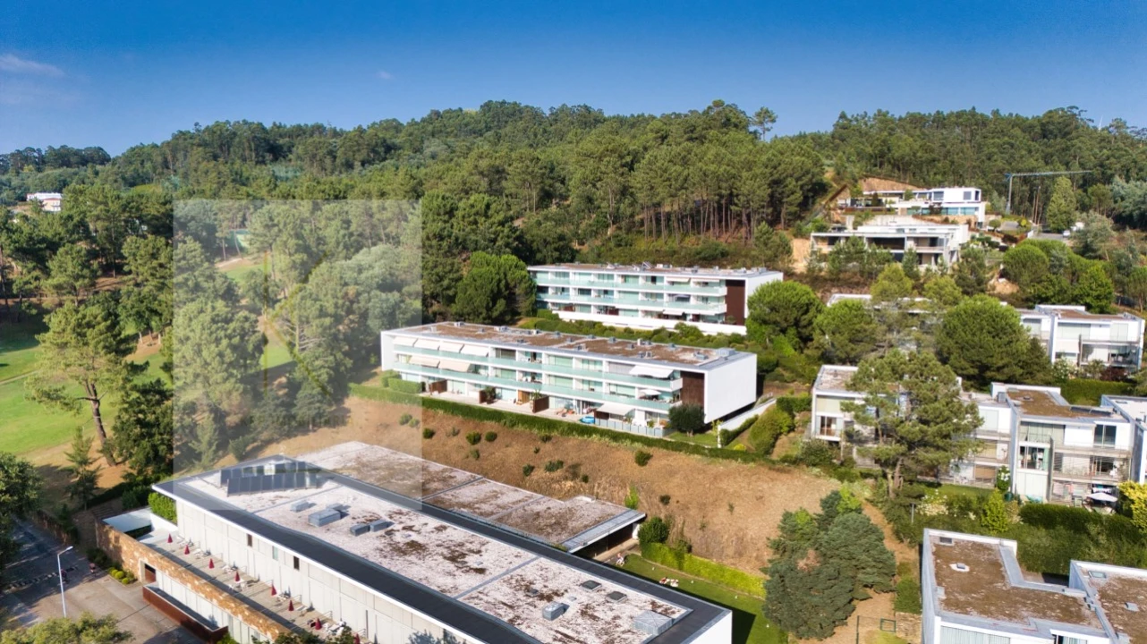 Apartamento T3 para Venda em Fornelos e Queijada Foto 25