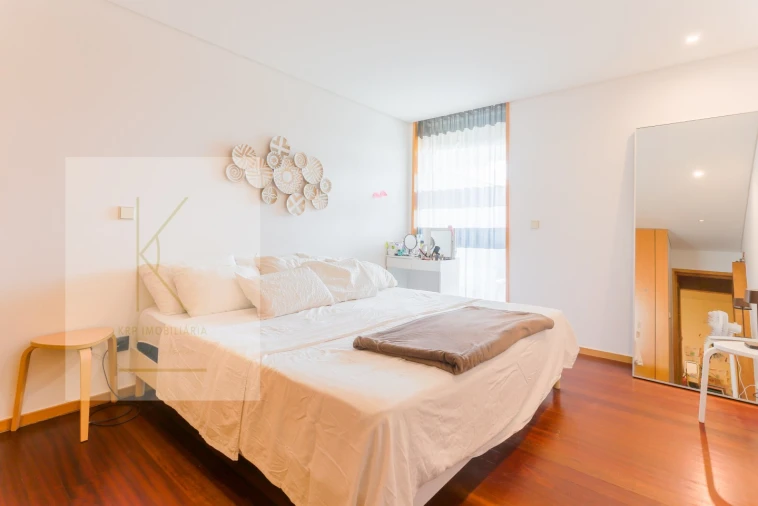 Apartamento T3 para Venda em Fornelos e Queijada Foto 16