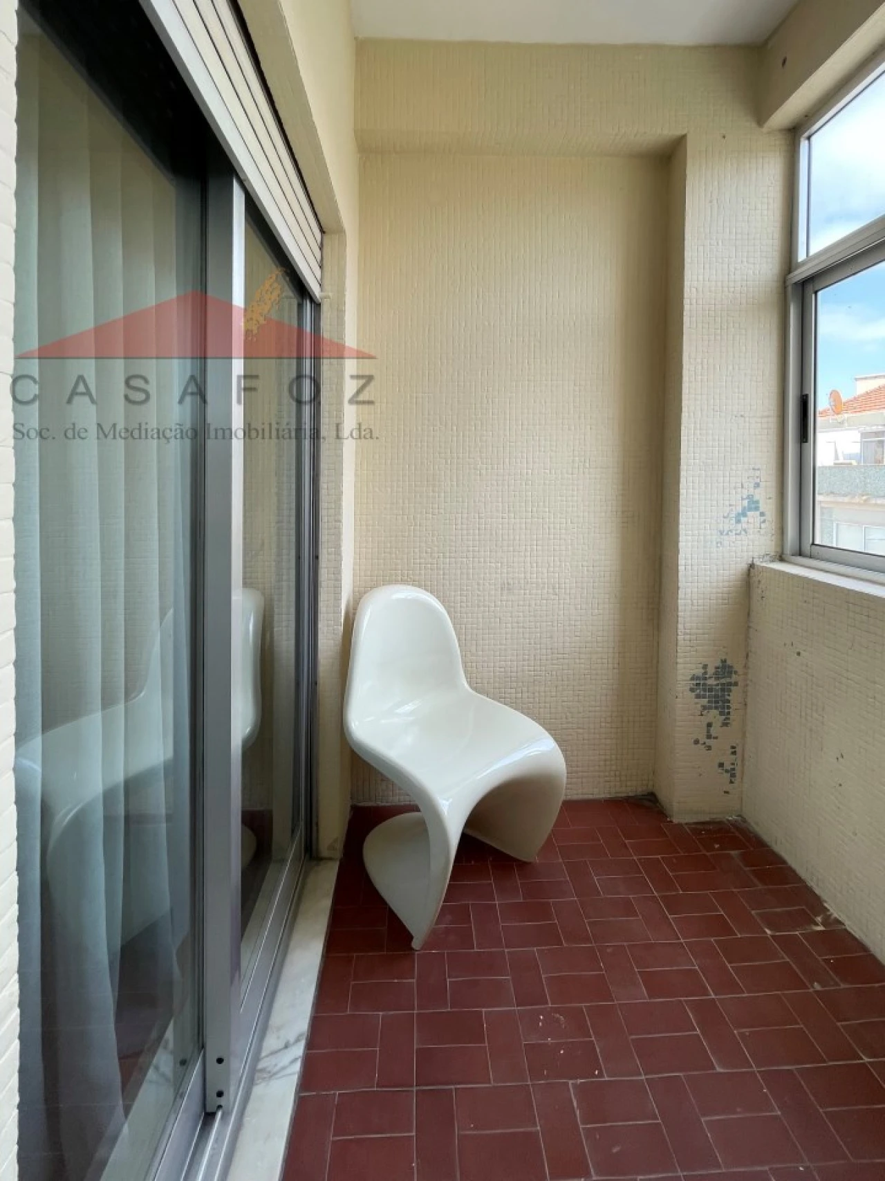 Apartamento T2 para Arrendamento em Ramalde Foto 14