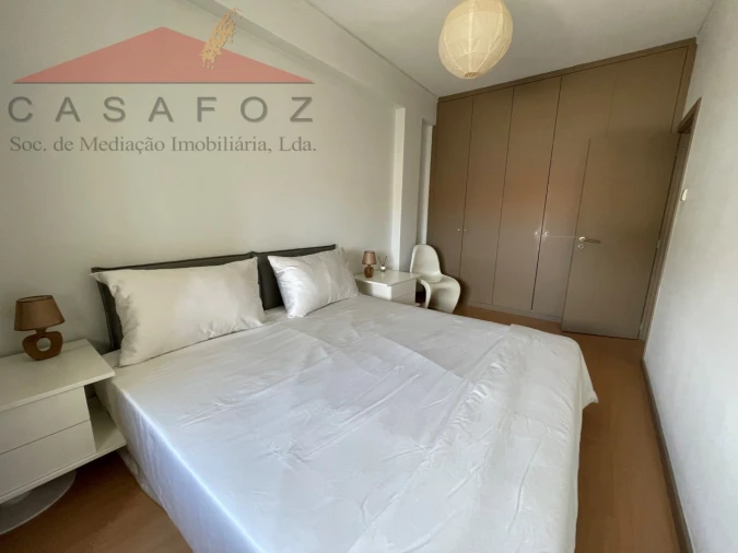 Apartamento T2 para Arrendamento em Ramalde Foto 18