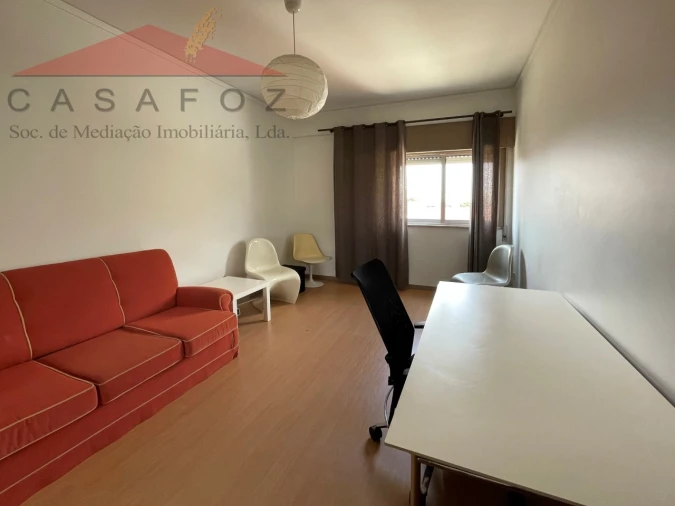 Apartamento T2 para Arrendamento em Ramalde Foto 19