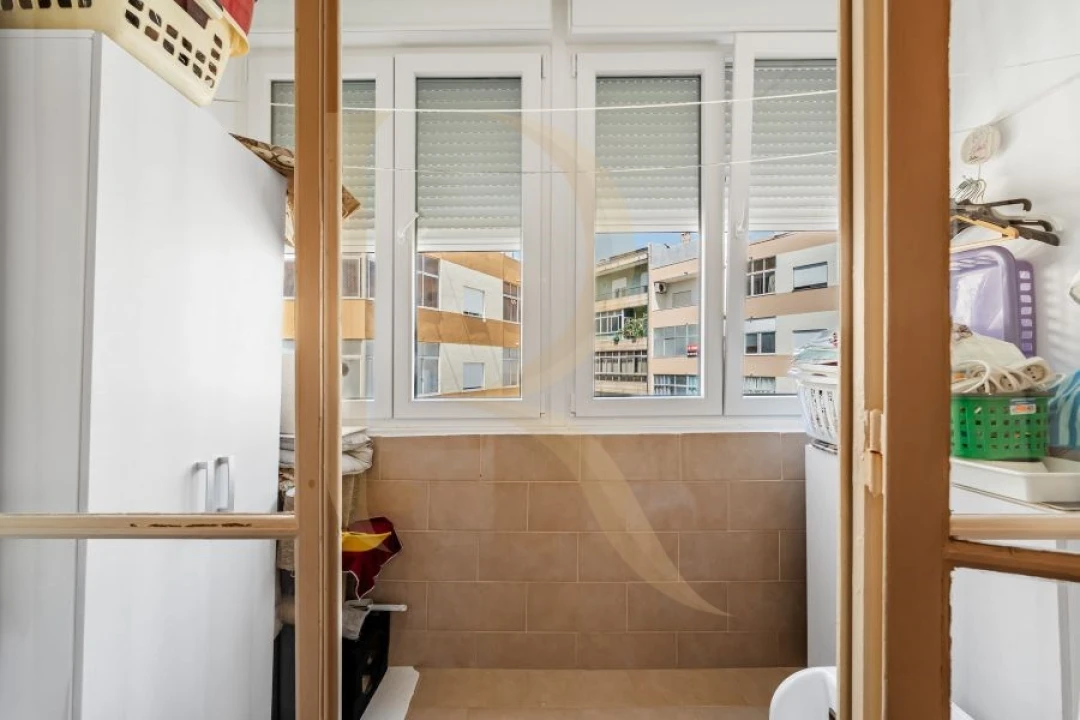 Apartamento T3 para Venda em Seixal, Arrentela e Aldeia de Paio Pires Foto 18