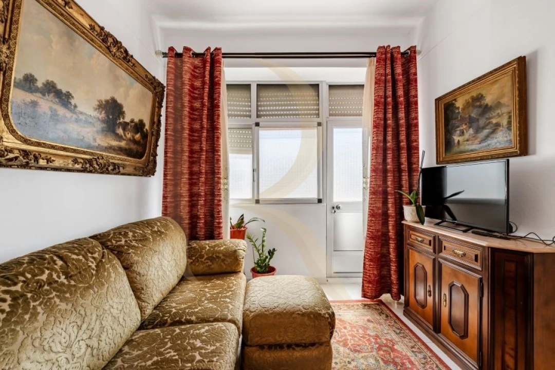 Apartamento T3 para Venda em Seixal, Arrentela e Aldeia de Paio Pires Foto 8
