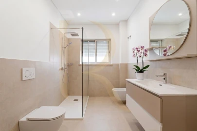 Apartamento T3 para Venda em Seixal, Arrentela e Aldeia de Paio Pires