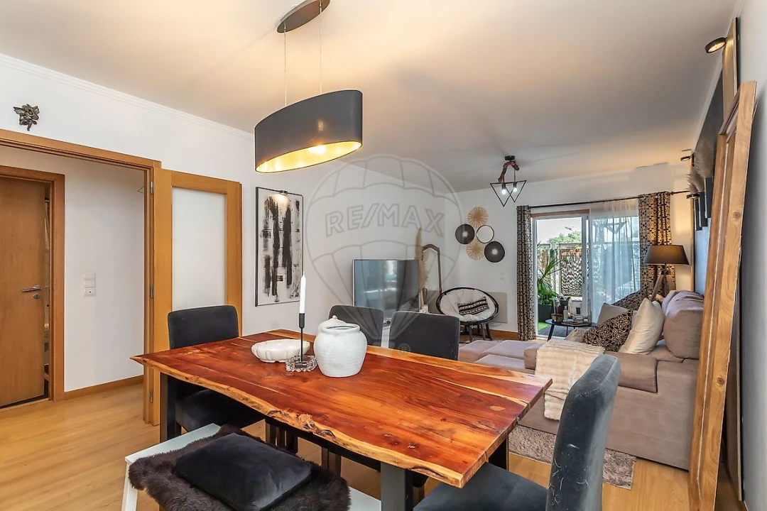 Apartamento T1 para Venda em Alcabideche Foto 8