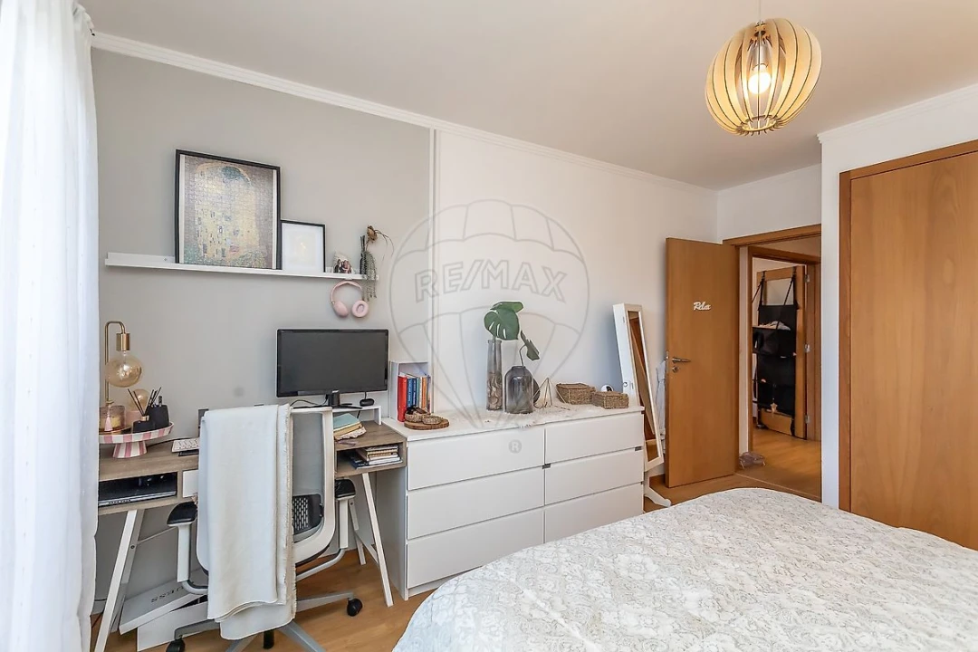 Apartamento T1 para Venda em Alcabideche Foto 16