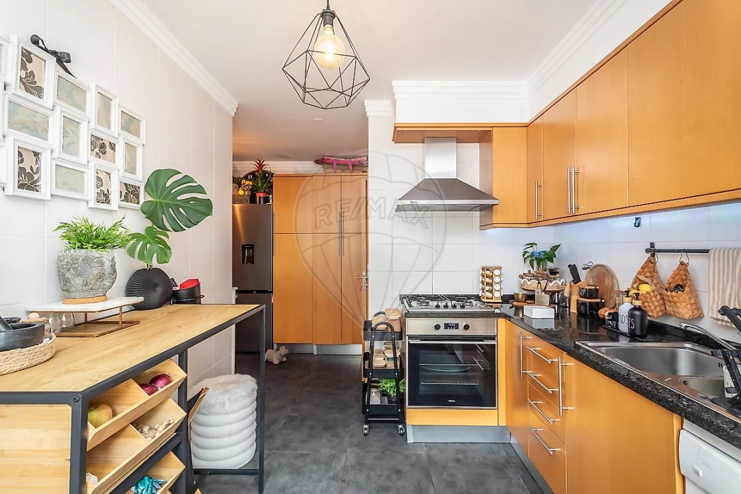Apartamento T1 para Venda em Alcabideche Foto 26
